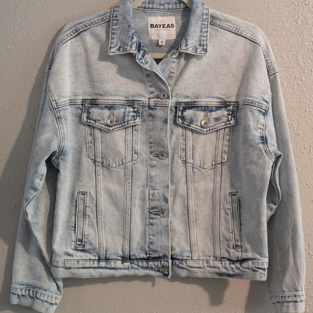 Bayeas Light Wash Blue Denim Jean Jacket - Picture 12 of 15
